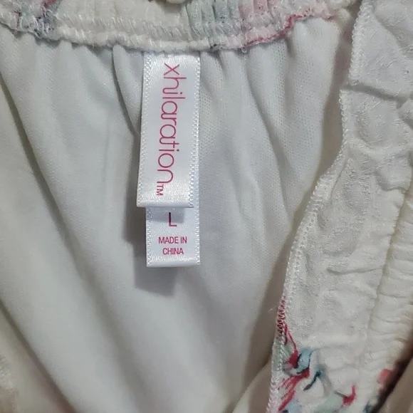 Xhilaration Floral dress size large - Picture 3 of 5